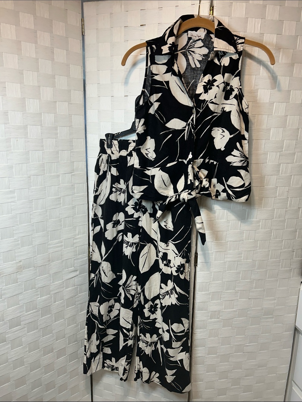 Panama Jack Black & White Floral Sleeveless two piece